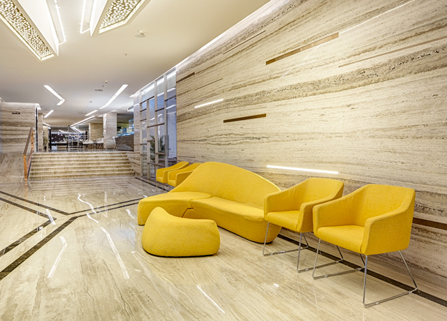 Hotels near Columbia Asia